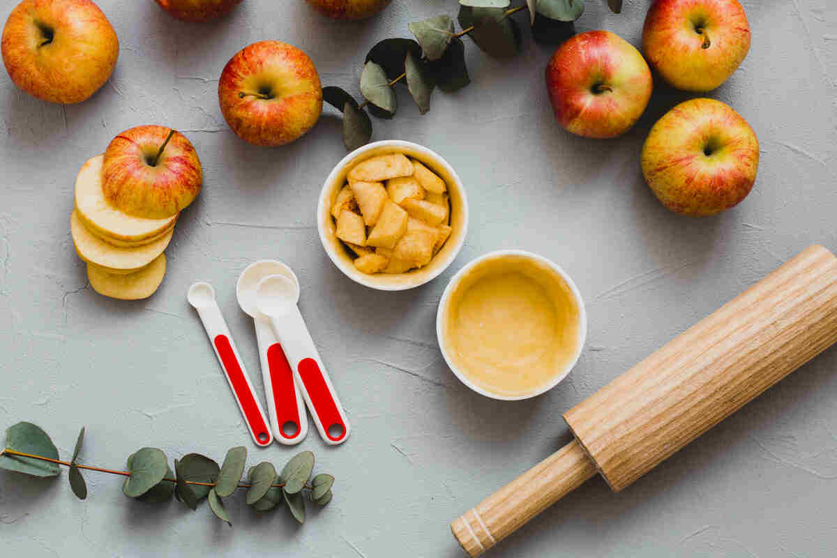How to Prepare Homemade Apple Baby Food