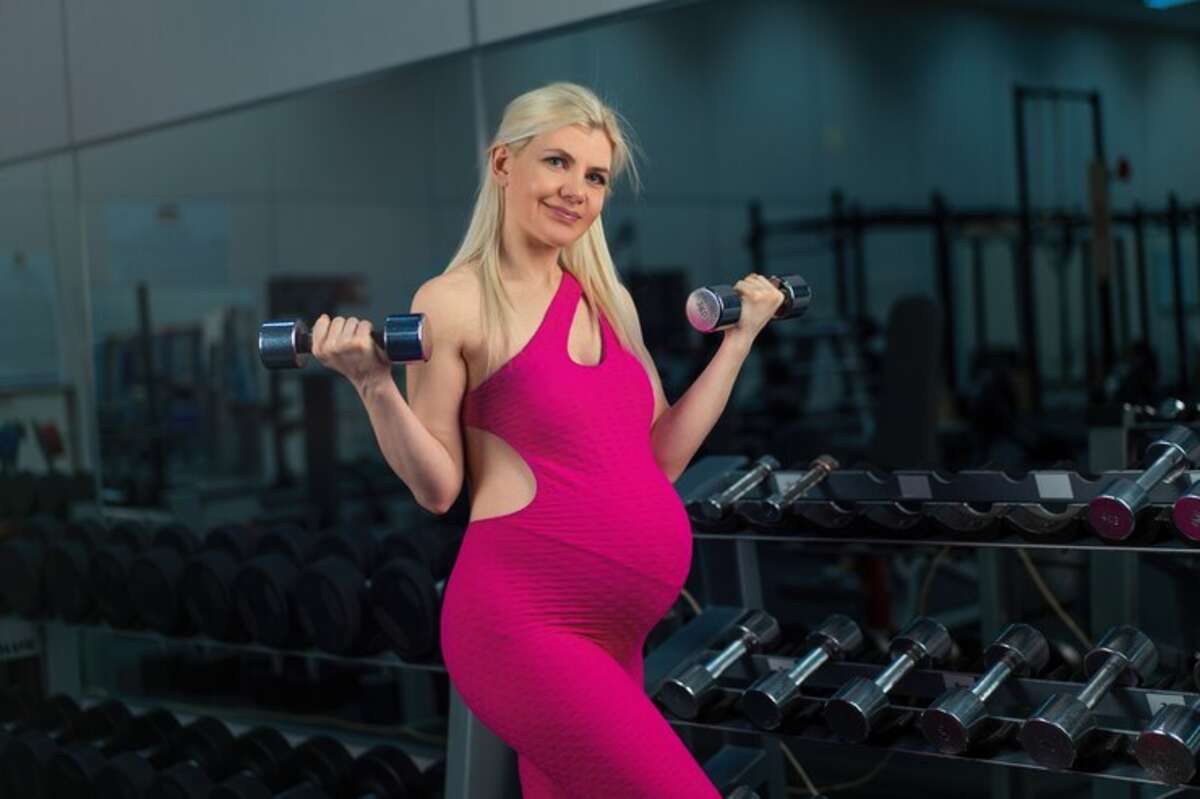 Safe Strength Training Tips for Pregnant Women
