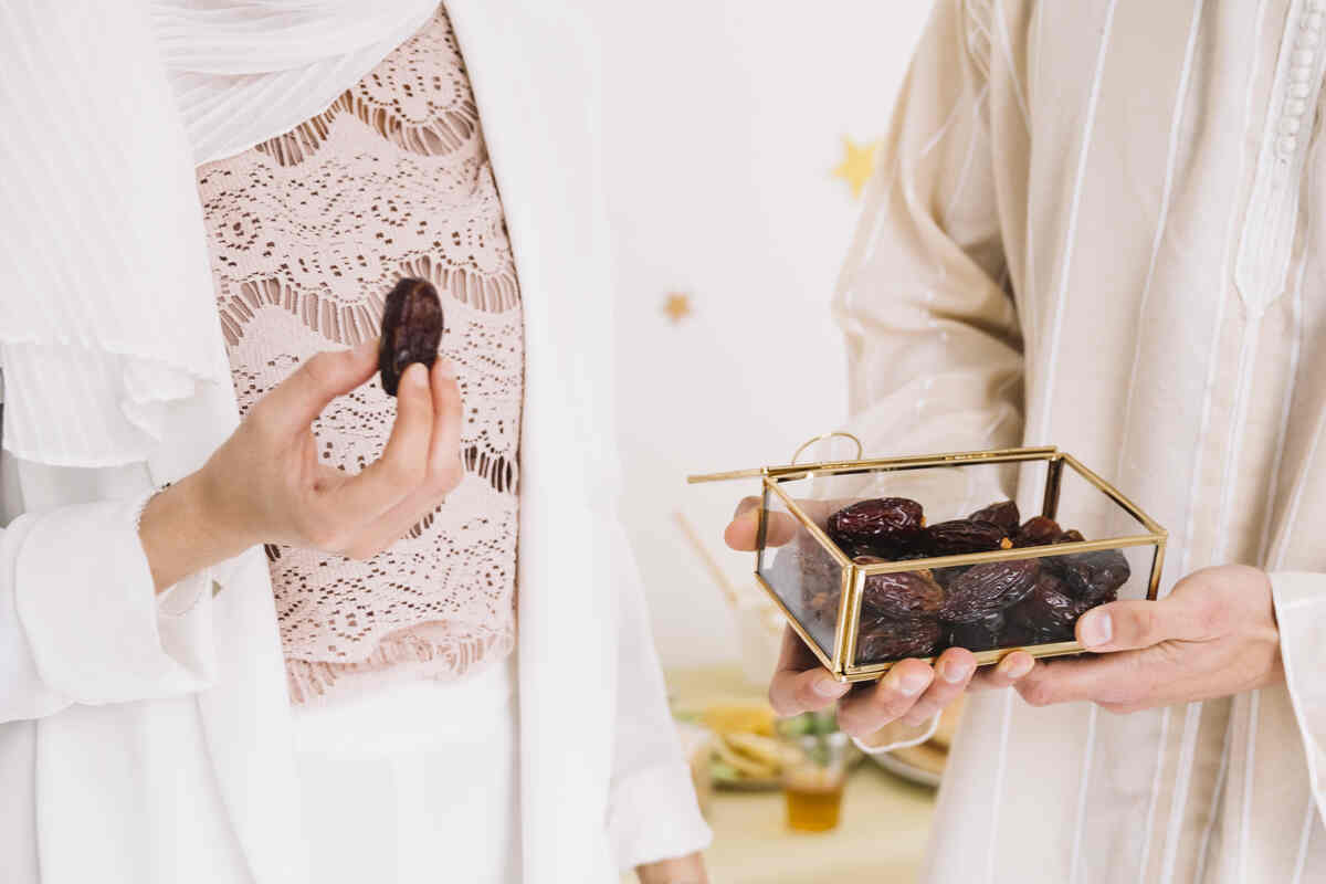 When to Start Eating Dates in Pregnancy